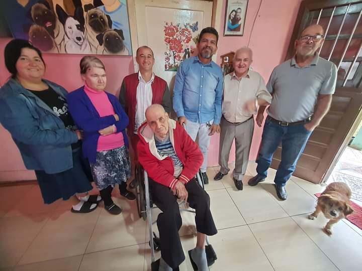 VISITA DO PR OSMAR A RESIDÊNCIA DO NOSSO IRMÃO DORACI E IRMÃ BERTOLINA EM SANTA MARIA DO ERVAL RS