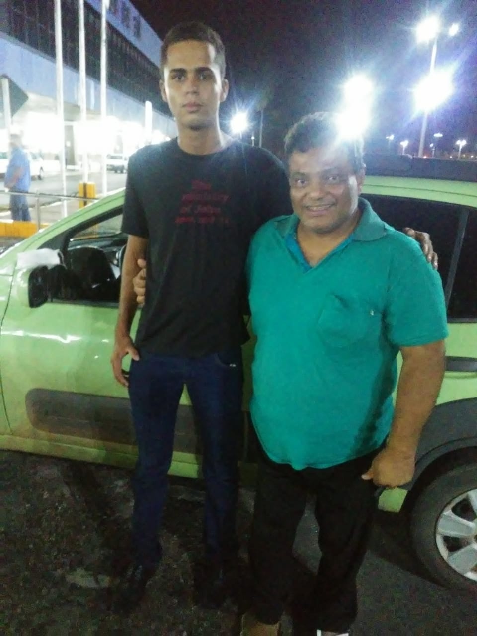 TIVE O PRAZER DE CONHECER O NOSSO AMADO IRMÃO ROMAIR LA DO TRAIRAO PA ,FILHO DA NOSSA IRMÃ ANA ALICE AMÉM ,