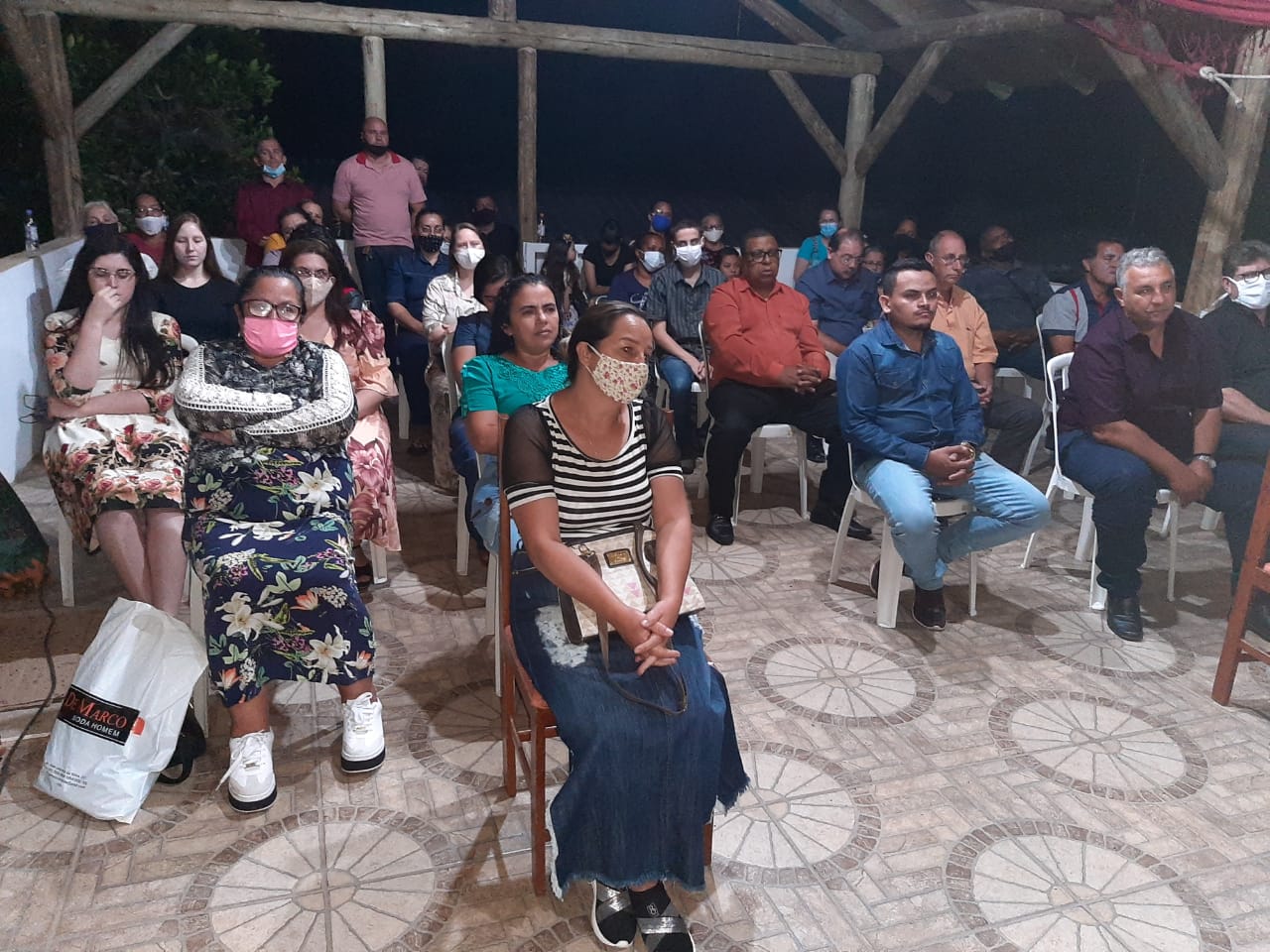 A FAMÍLIA BRANHAM EM CRICIÚMA S-C 28-11-20...