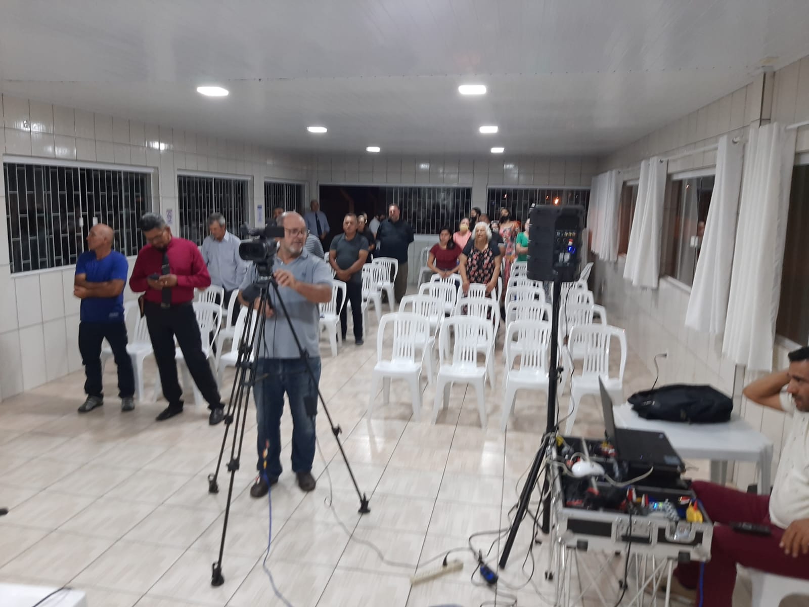 FAMILIA BRANHAM DE CRICIÚMA SC EM FESTA ,EM MOMENTOS DE FÉ PARA O RAPTO...