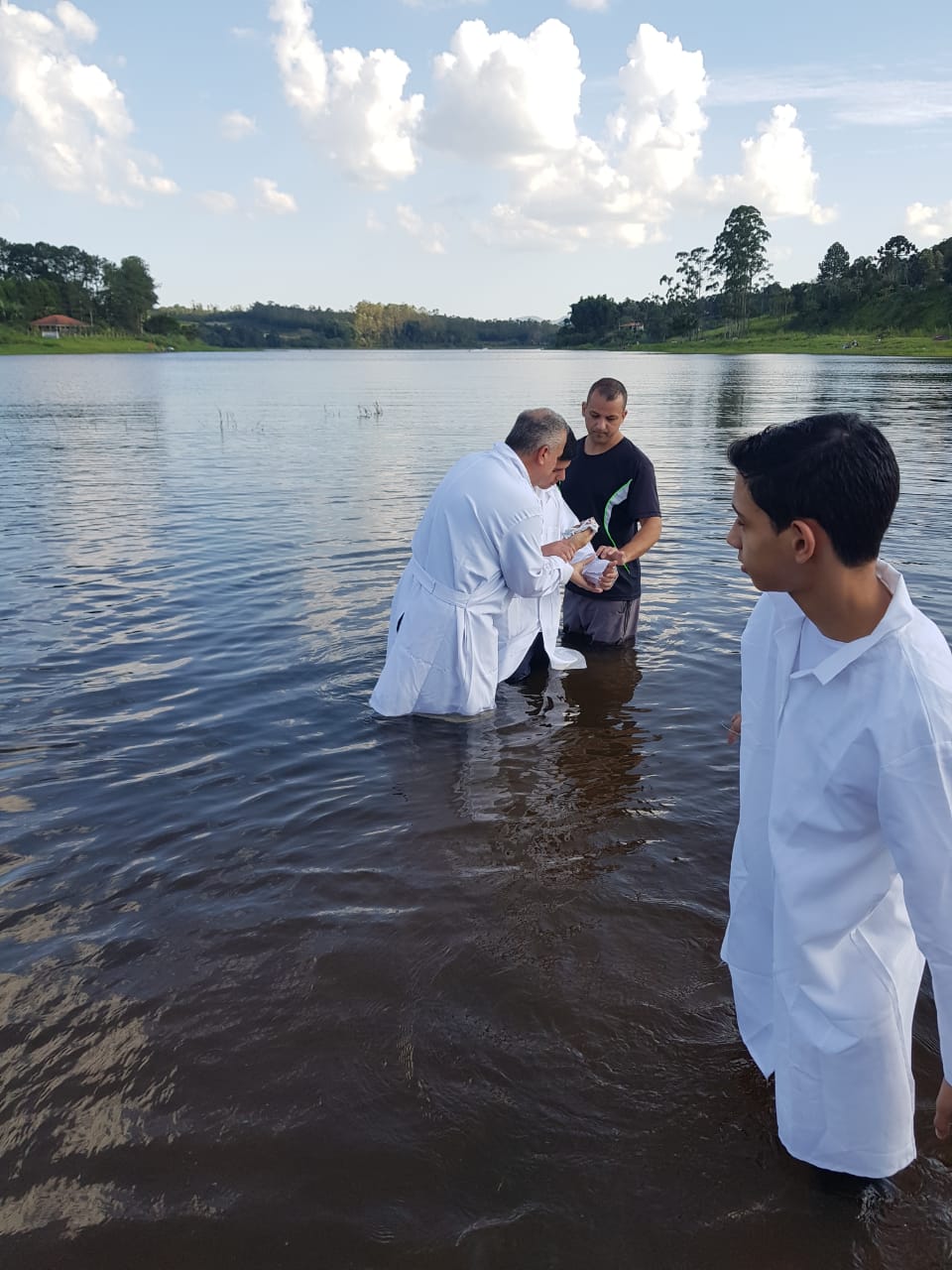 O ELEITO NO TEMPO CERTO,NO DIA MARCADO POR DEUS ELE NASCE...