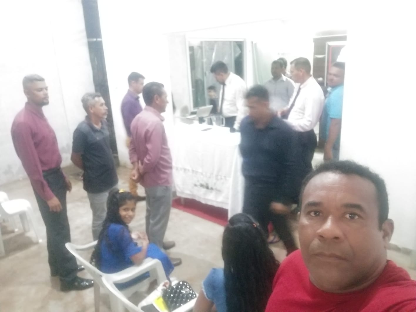 FAMILIA BRANHAM PA EM COMPANHEIRISMO E UNIDADE DE FÉ PARA O RAPTO...