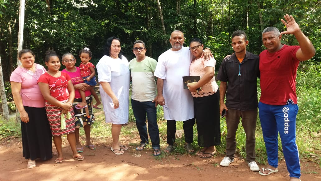 PR IVAIR BARROS E SUA CONGREGAÇÃO LOCAL,ESTA EM FESTA,E VAMOS QUE VAMOS COM JOÃO ...
