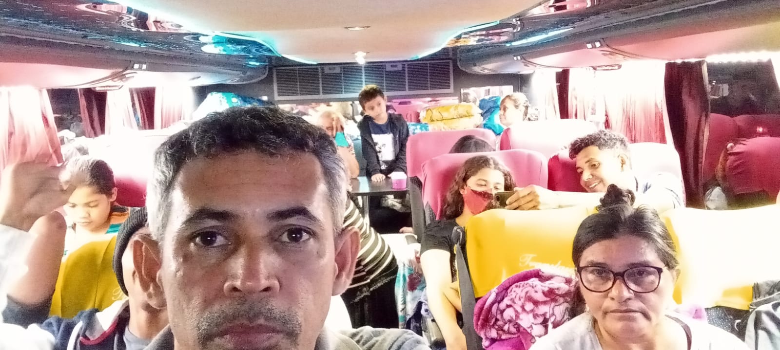 IRMÃO RONE REGISTRANDO ESTE GRANDE MOMENTO ...