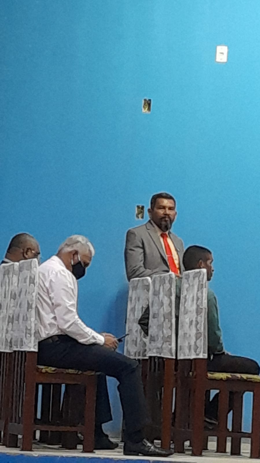 MOMENTO DE FÉ PARA O RAPTO...