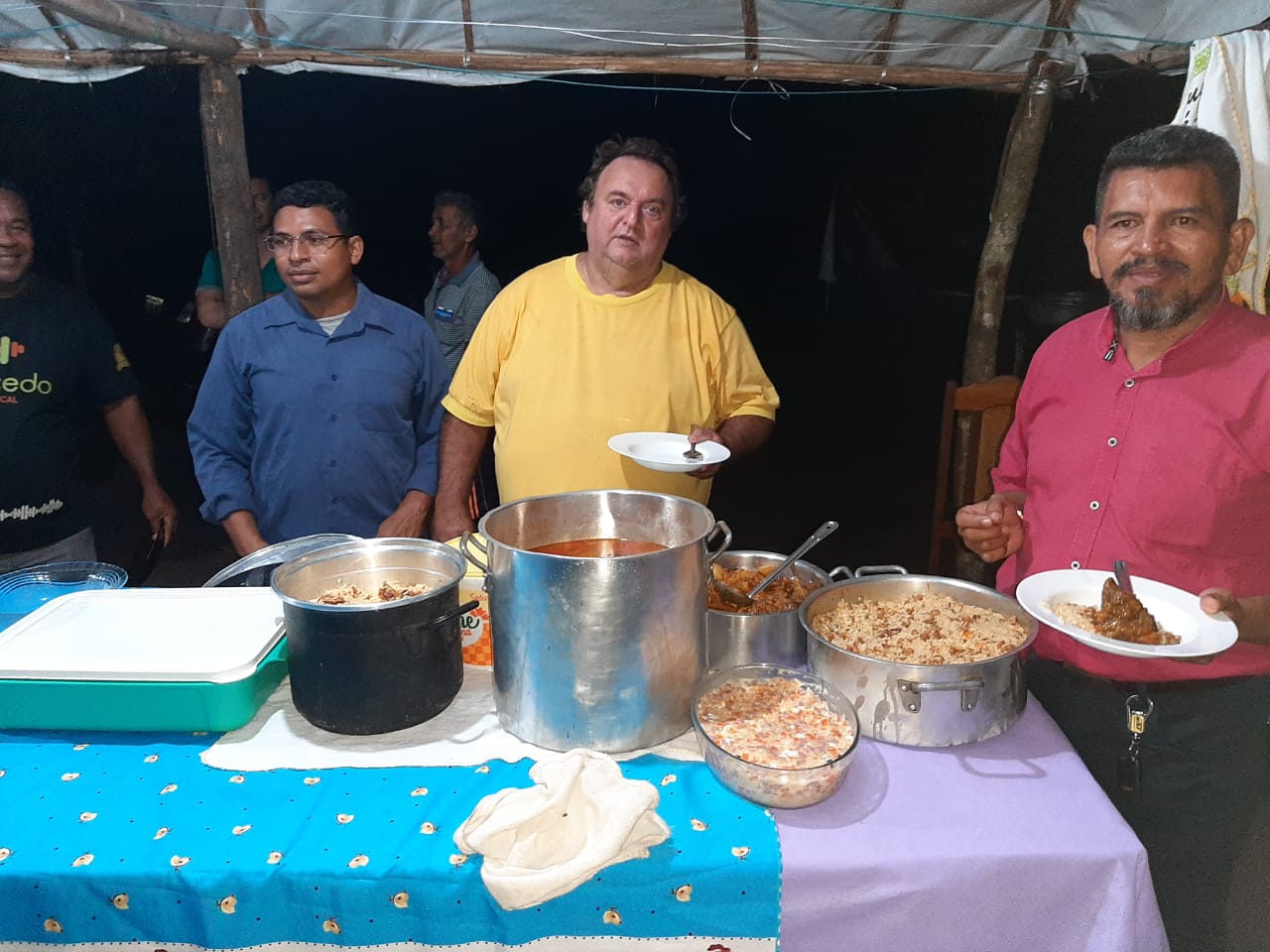 COMPANHEIRISMO EM FAMÍLIA ....