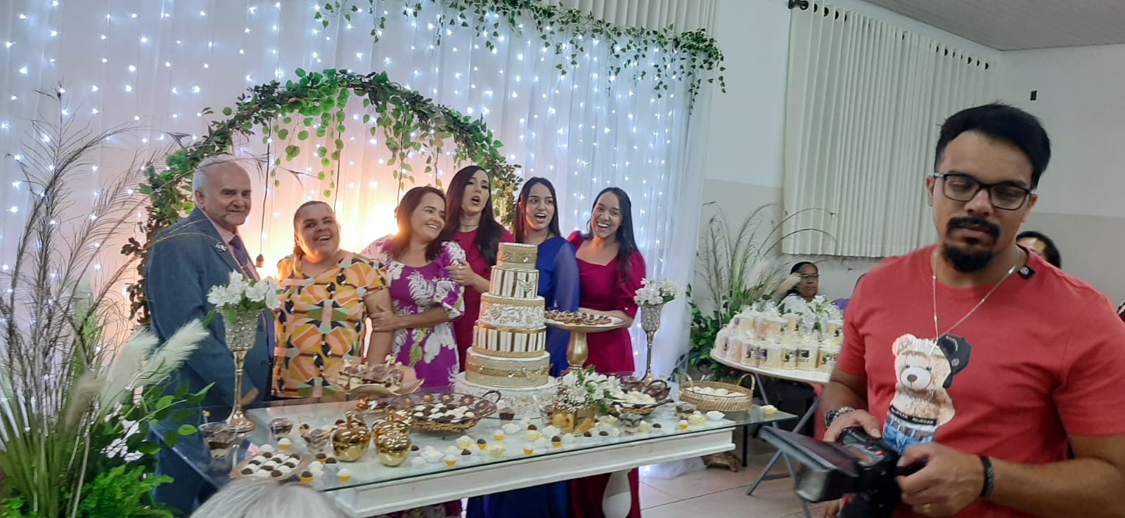 MUITO BOM A ALEGRIA ESTAVA MARCANTE EM CADA CORAÇÃO...